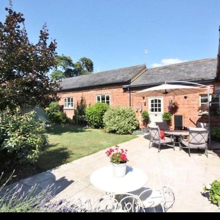 Stunning Barn Private Hot Tub Malvern & Worcester Sleeps 6 Eksteriør bilde
